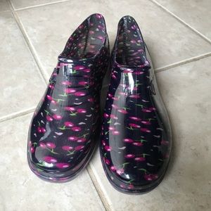Women’s Ankle Rain Shoes, size 7 1/2-8